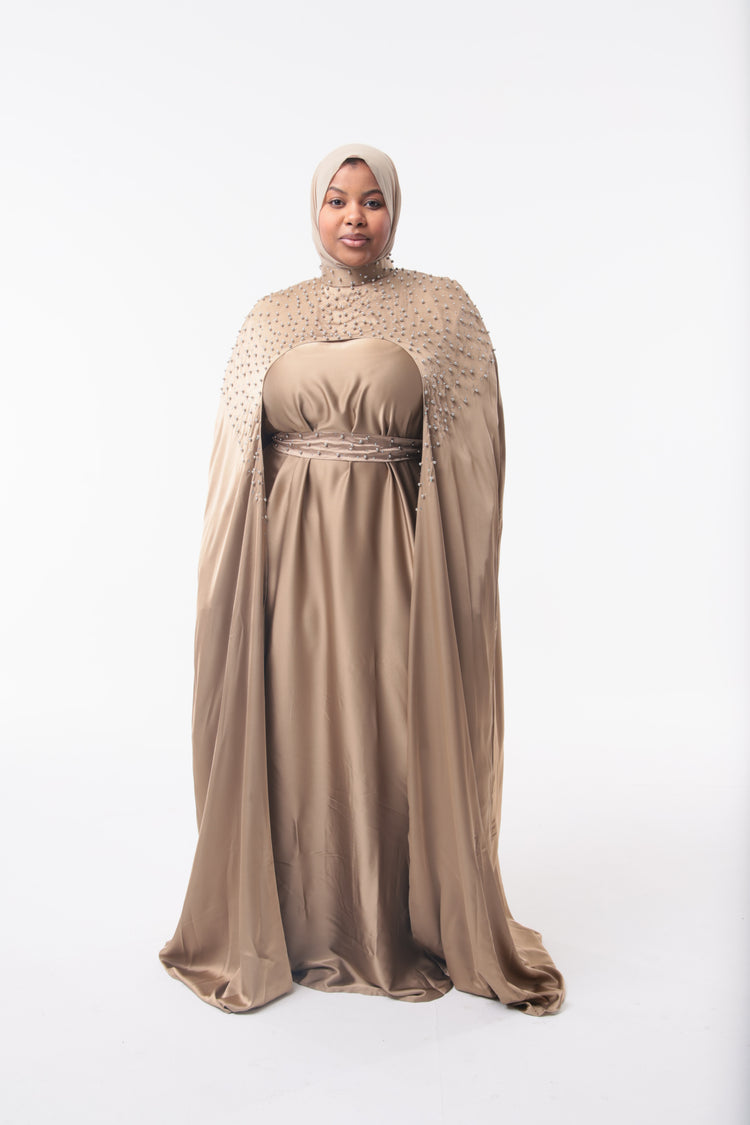 Yusra Golden Cape Set